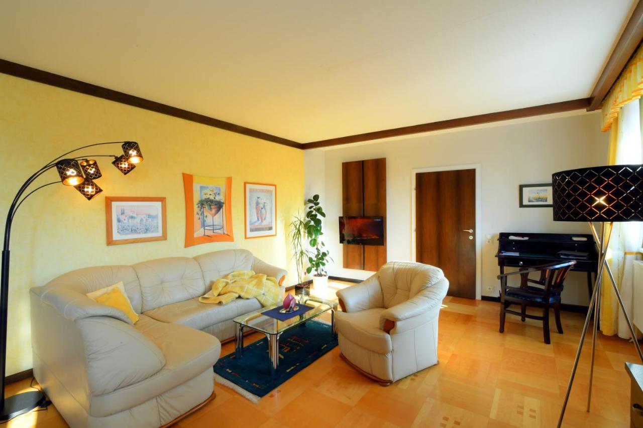 Ferienappartement Regina Schrems  Exterior foto